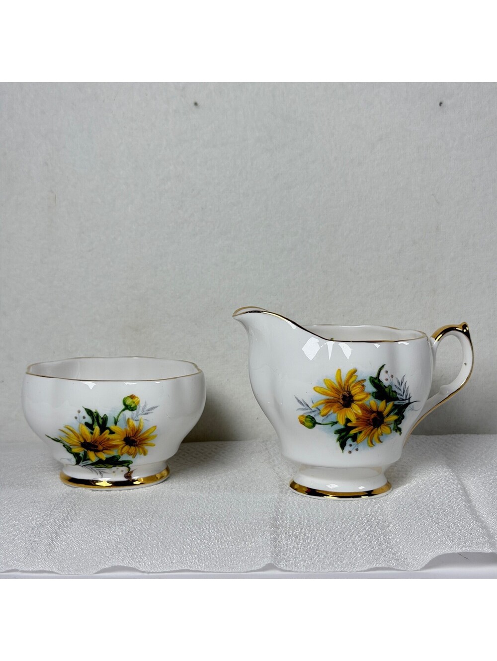 Vintage Queen Anne Bone China Sunflower Creamer & Sugar Bowl Set A-5